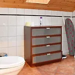6 Person Holiday Home In Eidsvag-By Traum Apartmán *