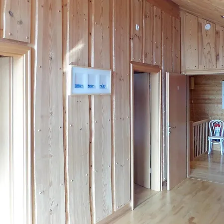 5 Star In Apartamento Eidsvåg