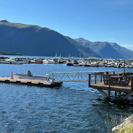 6 Person In Eidsvag-by Traum Appartement