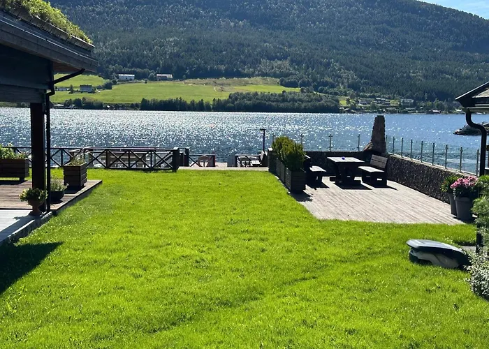 Leilighet 6 Person In Eidsvag-by Traum