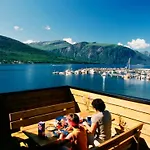 5 Star Holiday Home In Eidsvag *